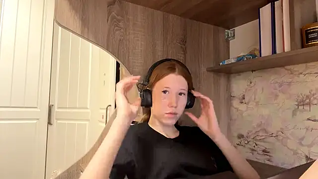 KiraNice1 即時 XXX 聊天