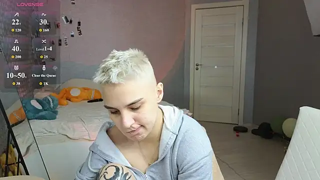 XXX chat uživo modela LuxuryLoverss