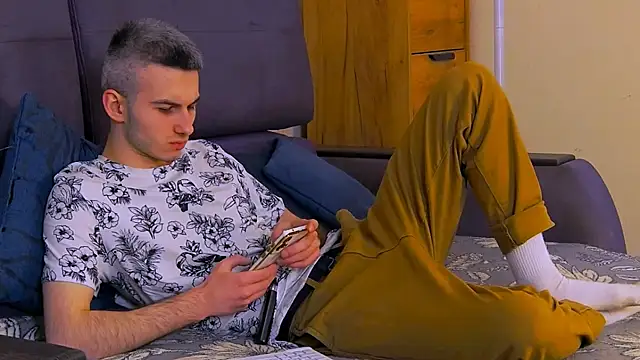 Вебкам-шоу Magic_Storms