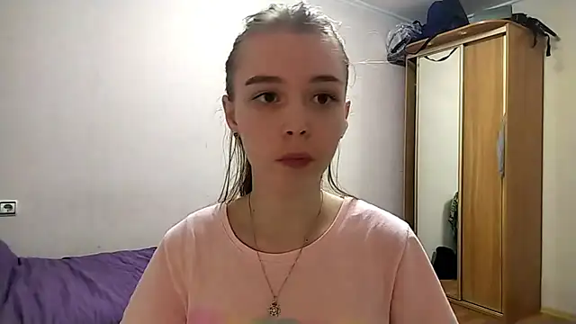 HebrewRidingのウェブカメラショー