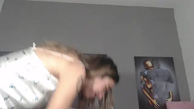 Chat +18 de AntonellaBlanc ao vivo