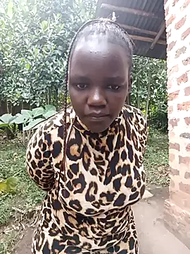 holygrail001 – Live XXX-chat