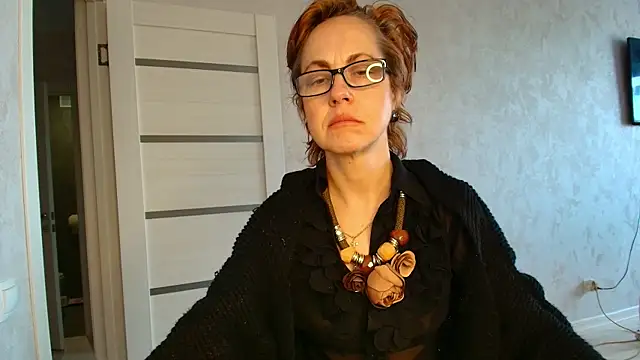 XXX chat uživo modela LioraWeiss