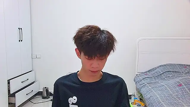 paofu-001 即時 XXX 聊天