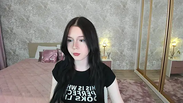 VioletHarme's Live XXX Chat