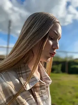 Chat XXX ao vivo de MilaMoone