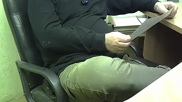 nikdov3 élő XXX-chatje