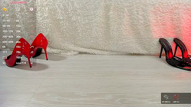 queens_nylon: онлайн-секс-чат