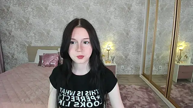 VioletHarme Chat XXX live