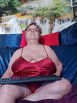 QueenPammy1's Live XXX Chat