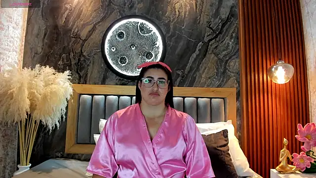 BellaPeers_ 现场XXX聊天