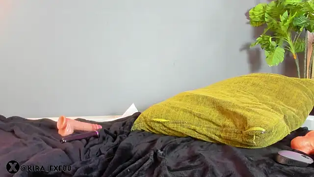 Kira_Exe_: απευθείας συνομιλία ΧΧΧ