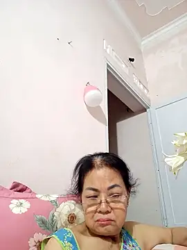 Chat +18 de Hotestlove ao vivo