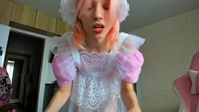 _Alice_Kitty Show in webcam