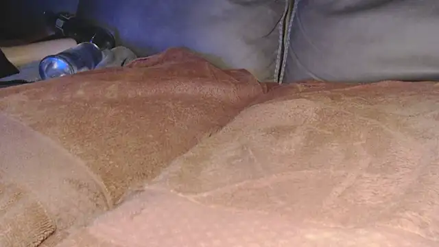 Mrsmith1a: διαδικτυακό σόου στην κάμερα