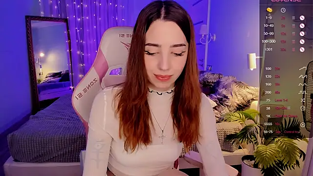 Chat XXX ao vivo de CharliGrace_