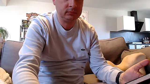 freddy0222222's Webcam Show