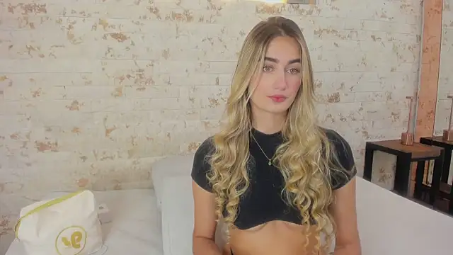 Chat +18 de maryy_campbell_ ao vivo