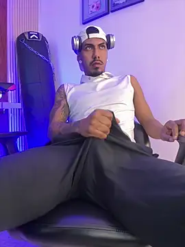 Вебкам-шоу Latinmoster_boss