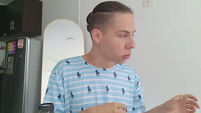 grey___27's Live XXX Chat