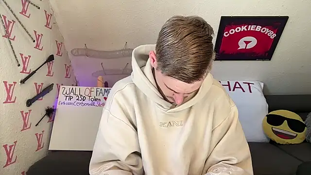 Cookieboy88 Adlı Modelin Web Kamerası Şovu