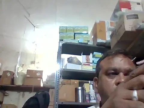 nupa230780 Show Webcam