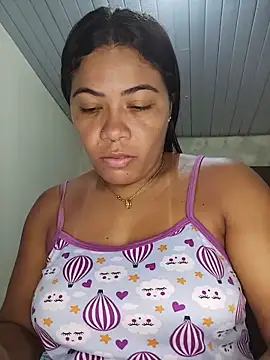 IndiaPozuda_のライブXXXチャット