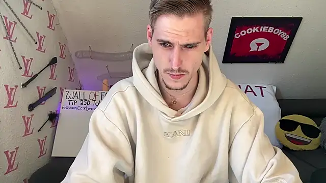 Cookieboy88 现场XXX聊天