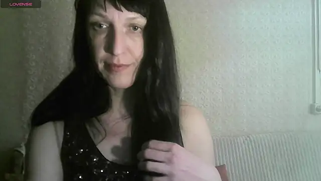 Živý XXX chat MarieODahliaS