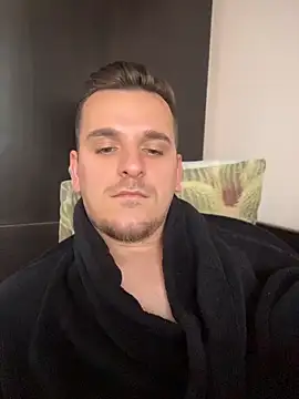 Huge_cock22cm Webcam show