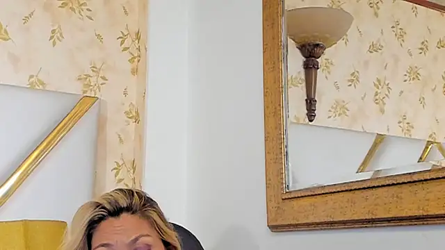 دردشة MalorySweet الجنسية المباشرة