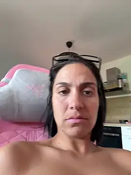 XXX chat uživo modela LaPetiteKim