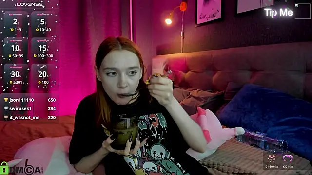 Lesi_Moonie01 Chat XXX in diretta