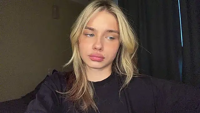 EarthaStinettのウェブカメラショー