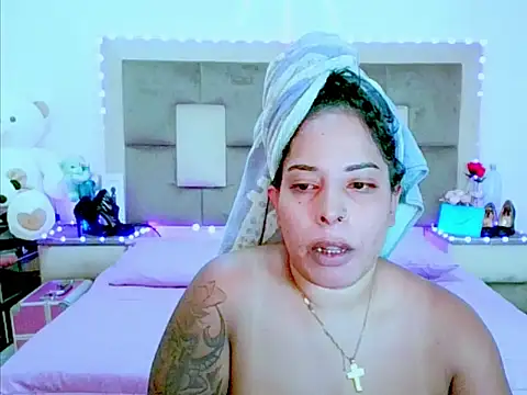 แชท XXX สดของ indiantopaz694u