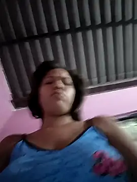 Pervertida15 Show in webcam