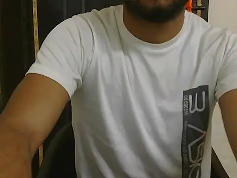 Chat XXX en directo de Stubborndesiboy