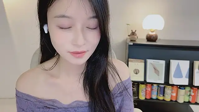 Chatroom XXX en direct de Onechestnut