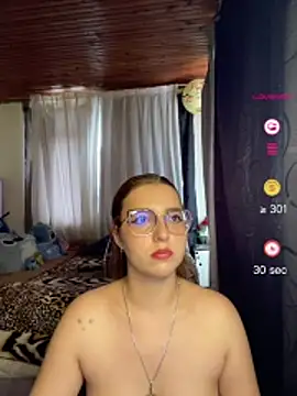 CoraVibes – Live XXX-chat