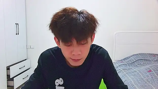 paofu-001 Show in webcam