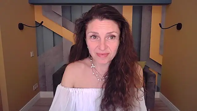 XXX chat uživo modela EllaLong