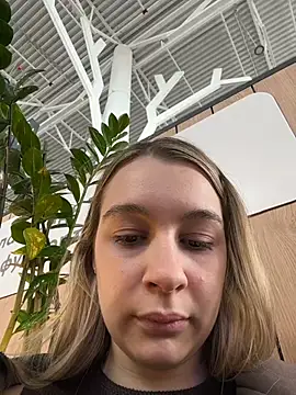 SashaCatt Adlı Modelin Web Kamerası Şovu