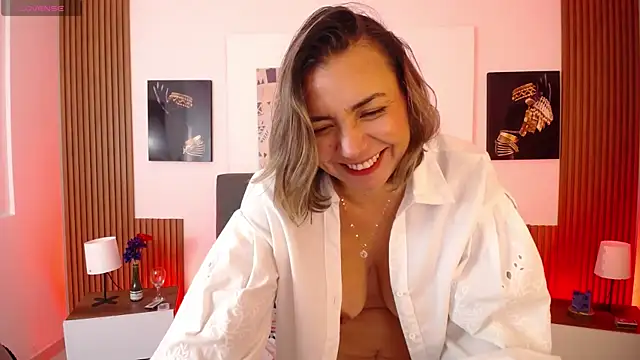 Chat +18 de milfsecret69 ao vivo