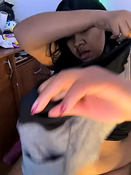 paola091 élő XXX-chatje