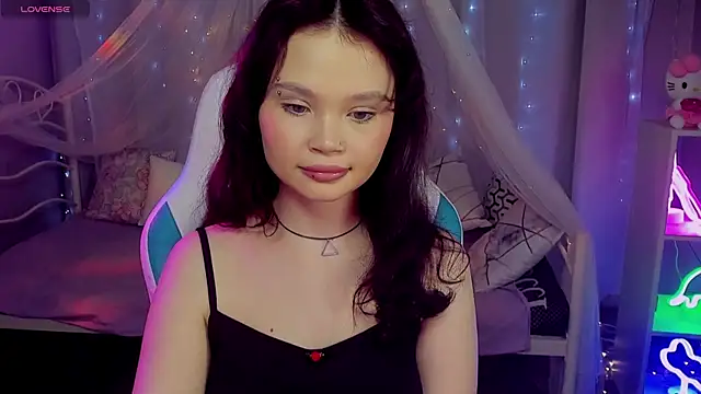 Živý XXX chat EmilyChaves