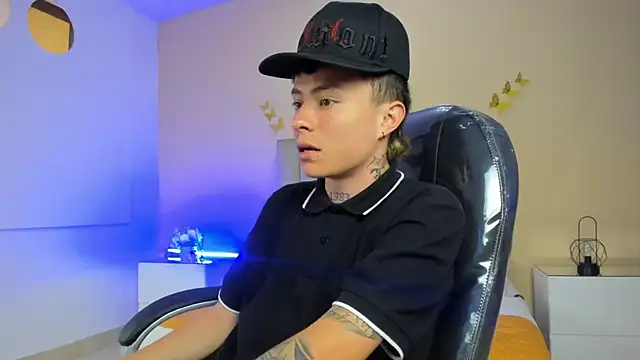 Nascary_Fox Chat XXX in diretta