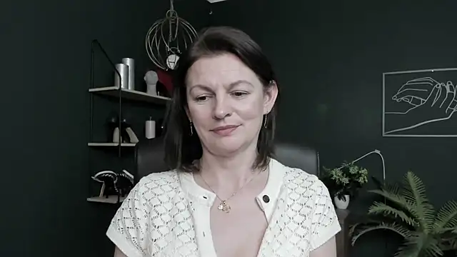 VivianWILD's Live XXX Chat