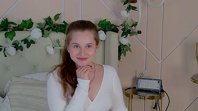 Chat +18 de riley_lovely ao vivo