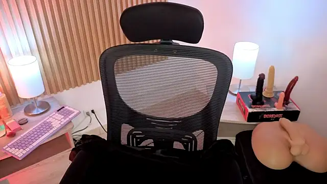 MarianL0ve élő XXX-chatje