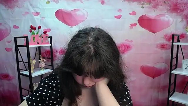 Chat +18 de NeonilaLisova ao vivo